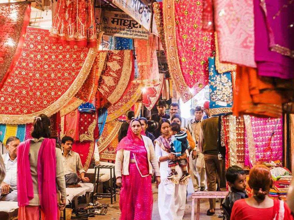 Image representing the Kutch Handicraft Shopping activity in Kutch.