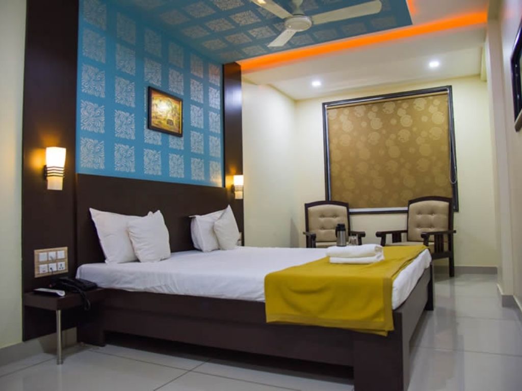 Image of Super Deluxe Room at Hotel Tulsi Residency