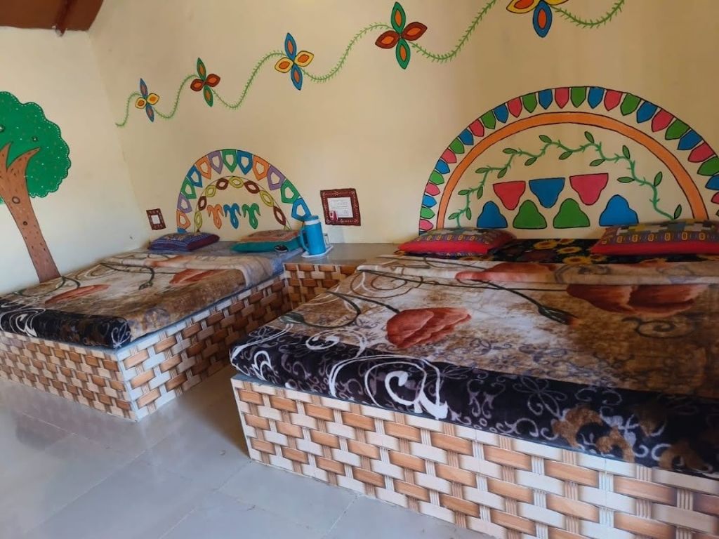 Image of Family Bhunga at Rann Home Stay
